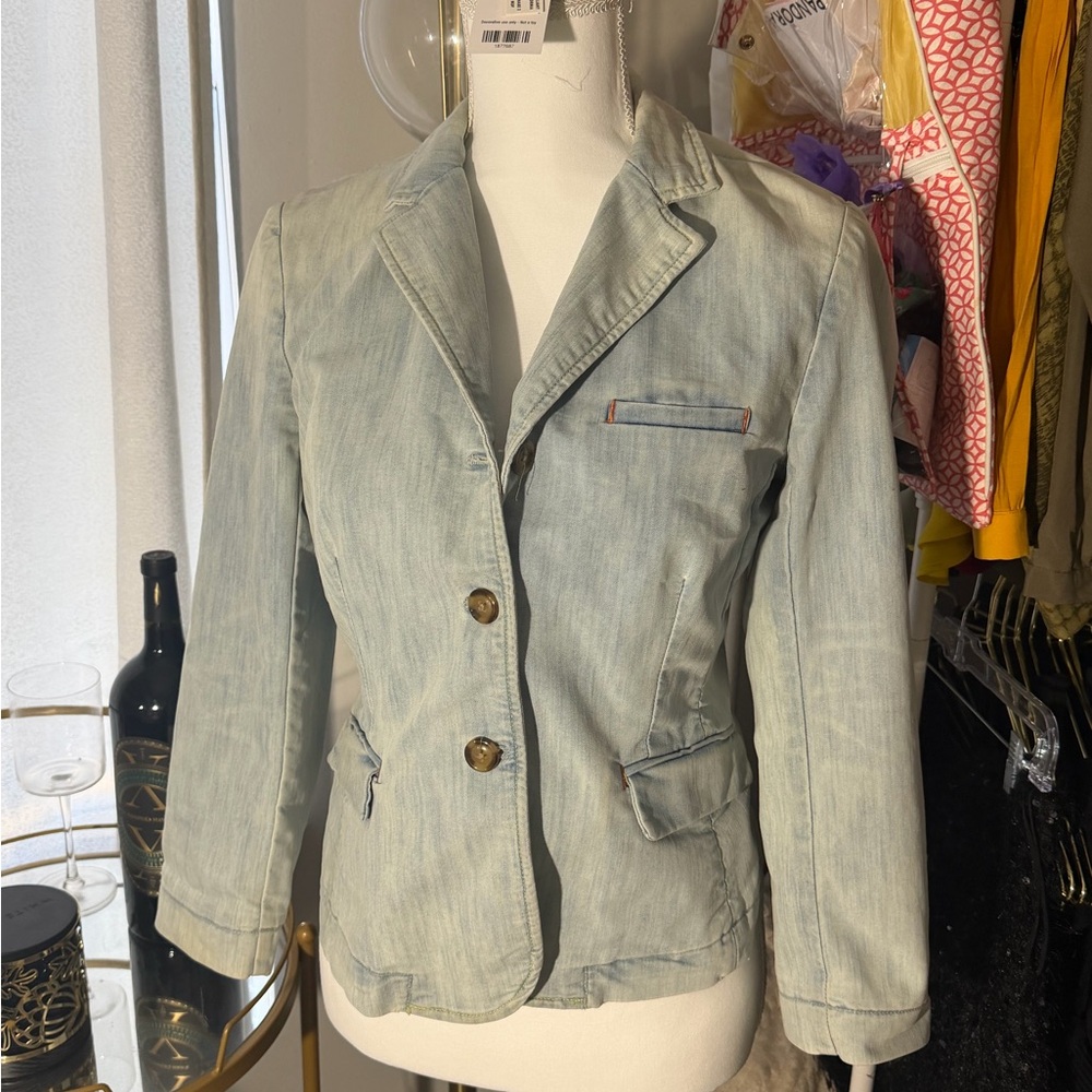 Stylish Light Blue Denim Blazer for Women